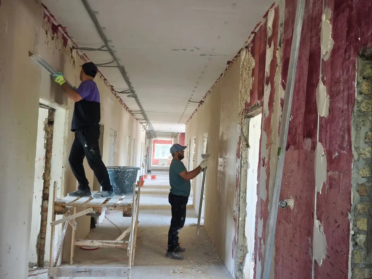 В Башмаковской райбольнице приступили к чистовой отделке третьего этажа терапевтического корпуса