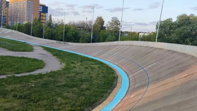 Порядка 30 дворовых тренеров вышли на площадки для занятий с детьми детом