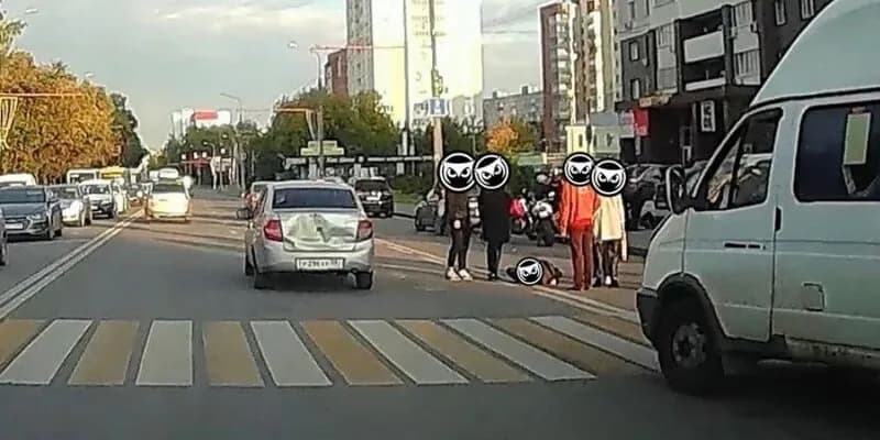 В центре Пензы мотоциклист сбил пешехода