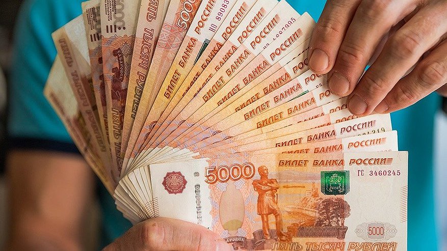 Главная картинка новости: Жители Пензы получили 79 жилищных сертификатов