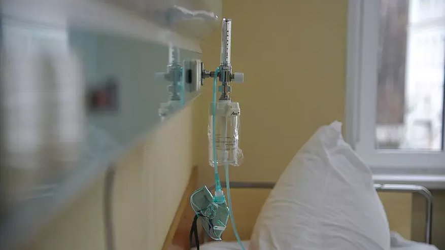 Главная картинка новости: В Пензе за прошедшую неделю от коронавируса скончался один человек