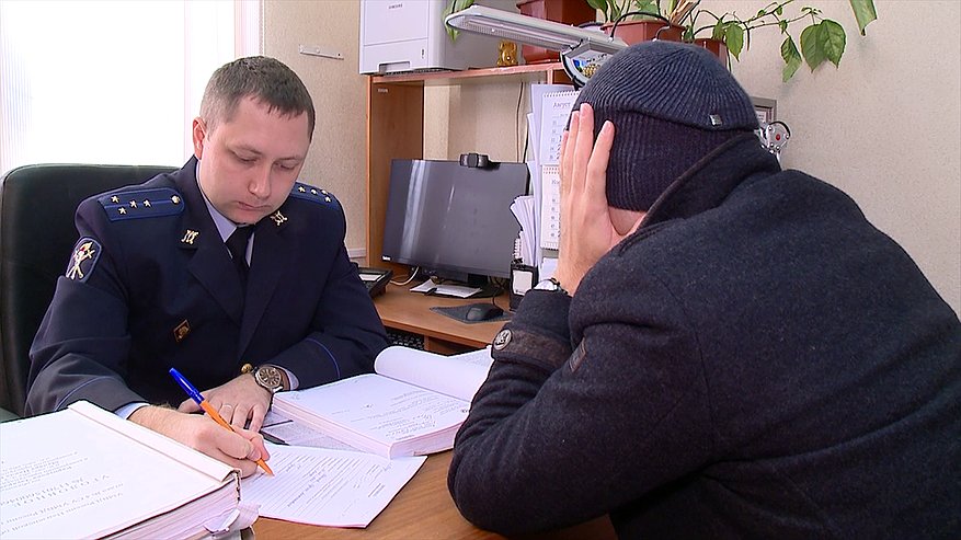 Главная картинка новости: Житель Пензы украл игровую приставку стоимостью почти 50 тысяч рублей
