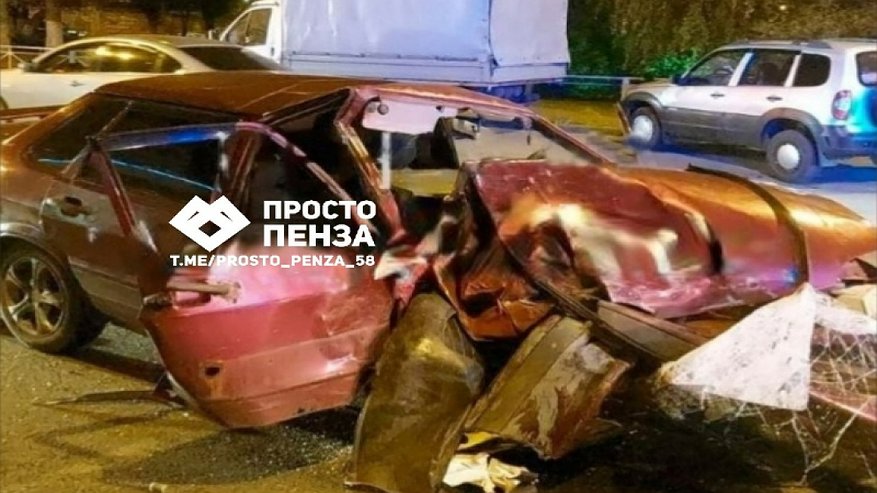 Главная картинка новости: В Пензе на Южной поляне произошло смертельное ДТП