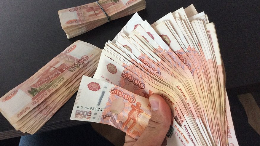 Главная картинка новости: Пензенцу, которому на производстве оторвало руку, выплатили 1 миллион рублей