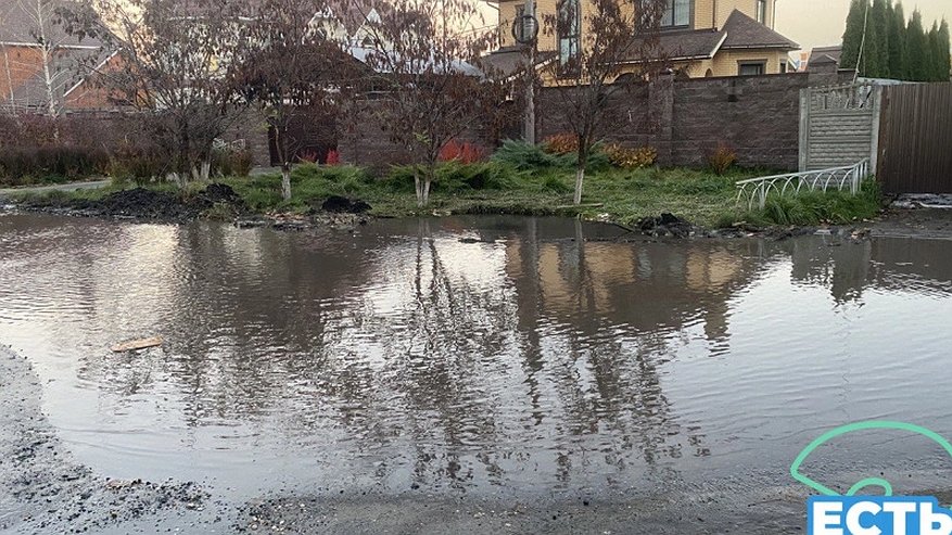 Главная картинка новости: Пензенцам пообещали откачать воду из «озера» на Терновского