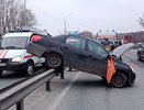 УГИБДД по Пензенской области рассказали подробности ДТП с повисшем на отбойнике авто