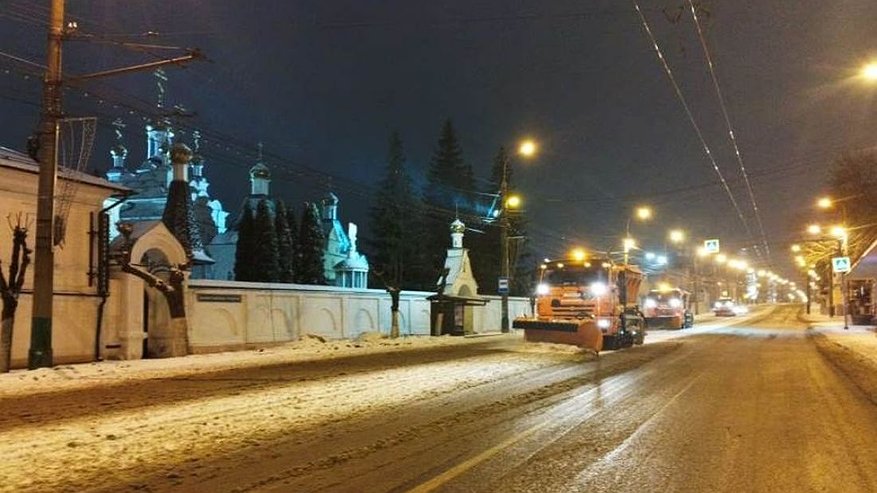 За ночь с улиц Пензы вывезли более 2 тысяч кубометров снега