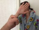 В Пензе 45-летняя женщина побила дочь из-за ухажёра