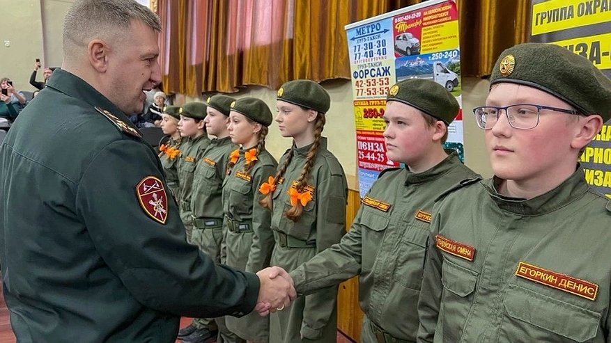 40 юных кадетов из Никольска приняли присягу
