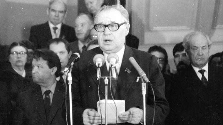 Главная картинка новости: Губернатор Пензенской области пообещал установить бюст Георга Мясникова в Пензе
