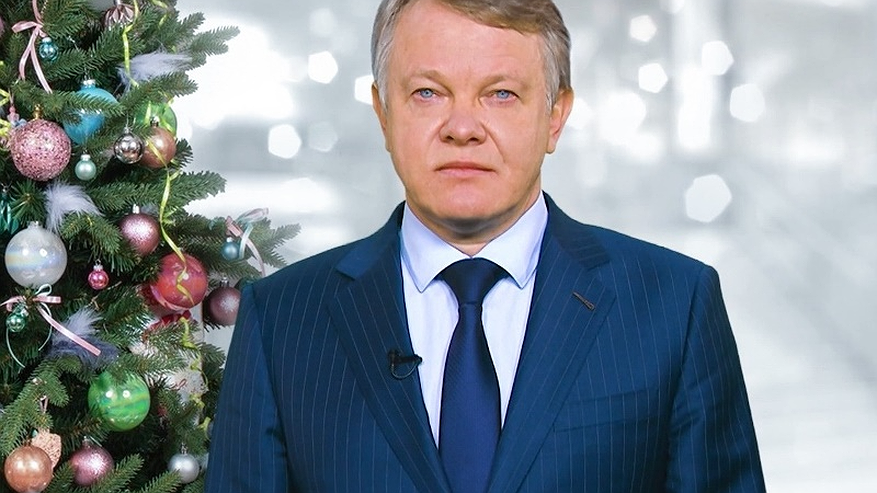 Глава г. Пензы Александр Басенко поздравил пензенцев с Новым Годом