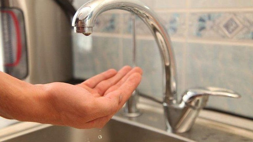Главная картинка новости: Горожане Пензы страдают от отсутствия воды в новогодние праздники