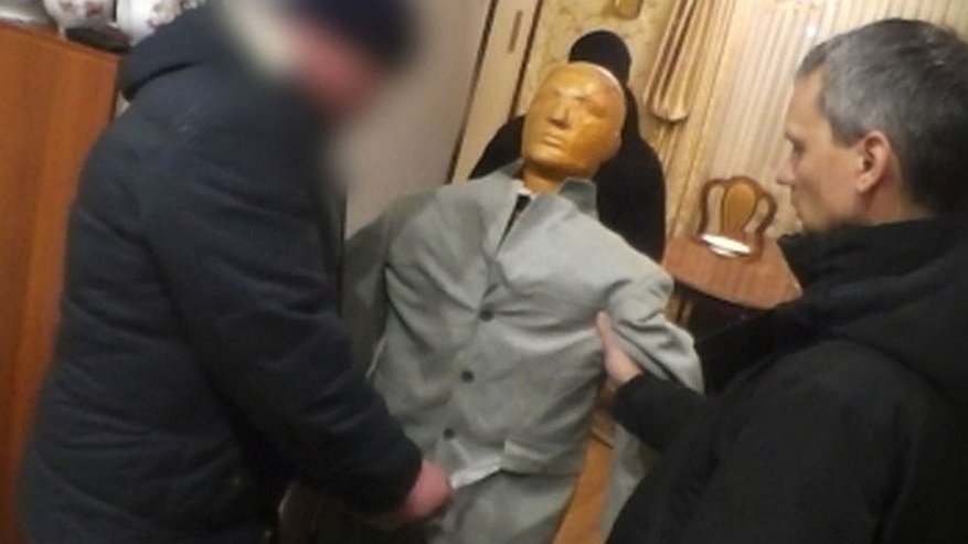 Главная картинка новости: В новогоднюю ночь в Кузнецке 48-летний мужчина зарезал своего гостя