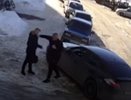 Полиция прокомментировала конфликт между пешеходом и водителем Porsche Panamera в Пензе