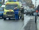 В Пензе у ЦУМа водитель легковой машины не пропустил скорую и устроил ДТП