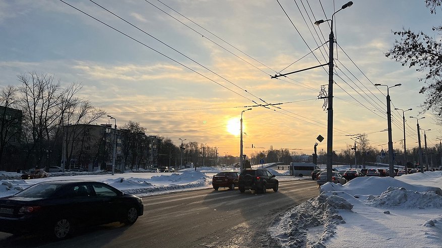 Главная картинка новости: Пензенец предложил проголосовать за перевод часов
