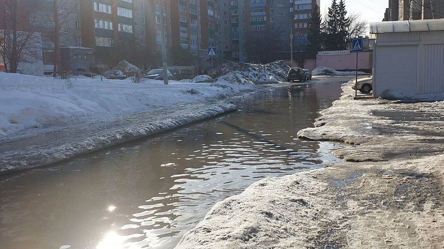 Пензенцы жалуются на подтопления дворов из-за таяния снега