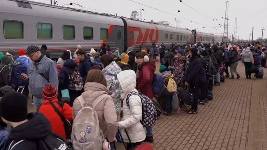Главная картинка новости: Первую группу детей из Белгородской области отправили в оздоровительные лагеря Пензы