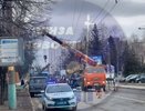 Движение по улице Суворова возобновилось после уборки упавшего столба