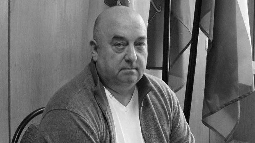 Главная картинка новости: Скончался председатель Собрания представителей Бессоновского района Семенов