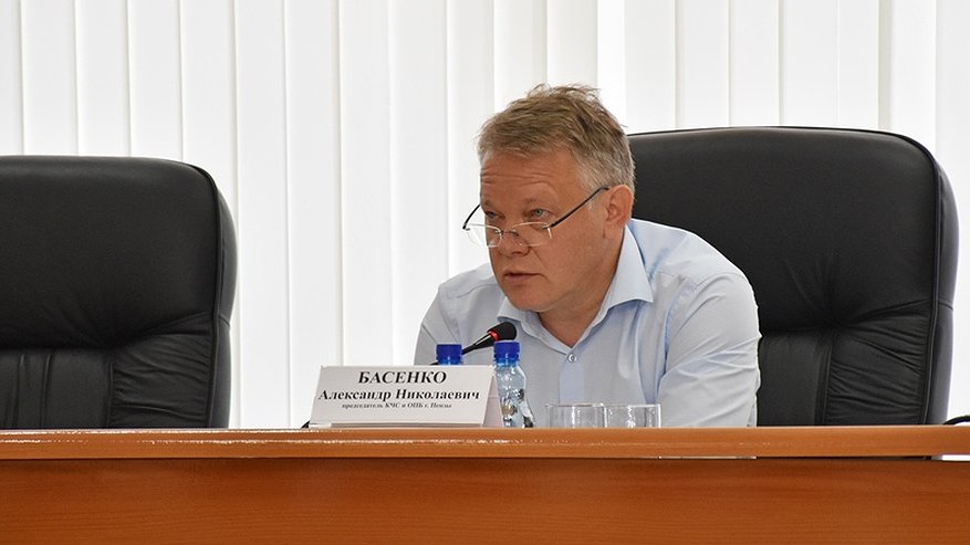 Главная картинка новости: Глава Пензы Александр Басенко предложил перевоспитывать трудных подростков при помощи труда