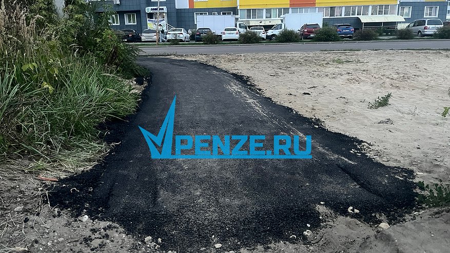 Главная картинка новости: В Засечном заасфальтировали участок дороги, соединяющий Терновку с селом