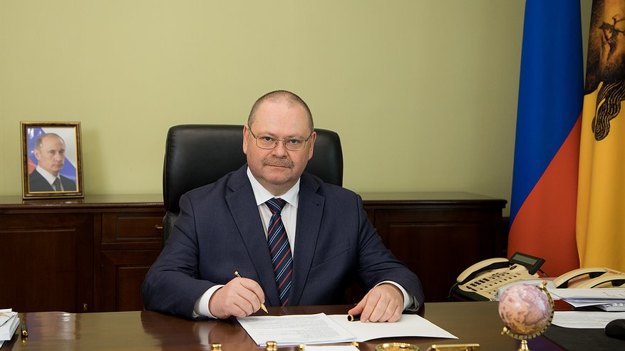 Главная картинка новости: Олег Мельниченко поздравил пензенских педагогов с Днём учителя