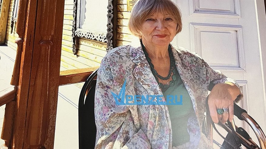 Главная картинка новости: «Вокруг нее все гармонично крутилось»: пензенцы вспомнили легендарную поэтессу Ларису  Яшину