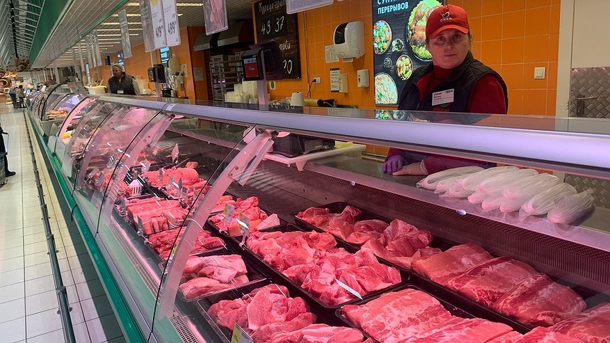 Главная картинка новости: Взрослые едят и детей кормят: а эти продукты сильно повышают холестерин