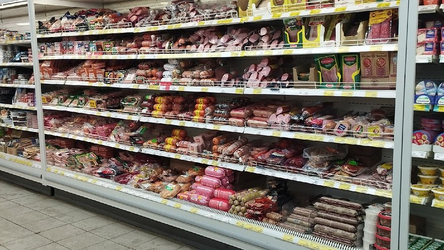 Главная картинка новости: Украсит новогодний стол в любой семье: Роскачество определило производителей лучшей сырокопчёной колбасы