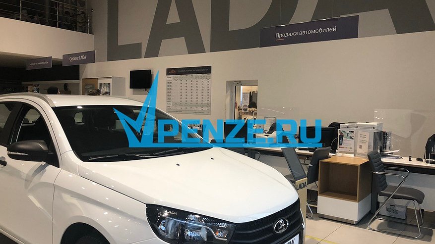 Главная картинка новости: За год недорогие автомобили стали менее доступны для пензенских семей
