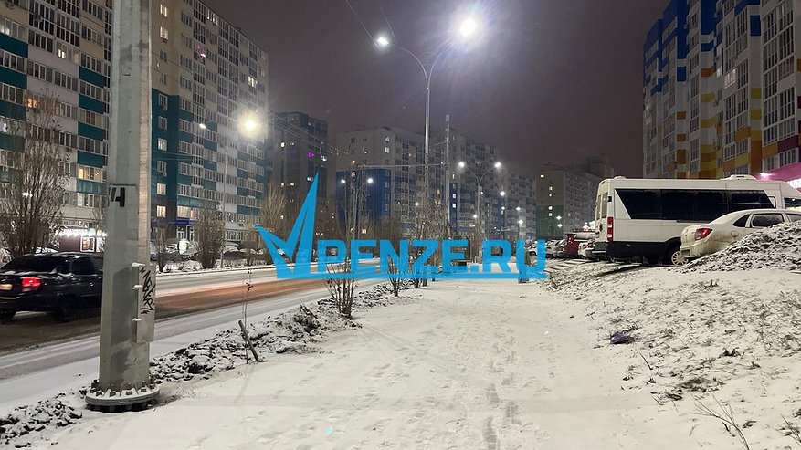 Главная картинка новости: Жители Засечного жалуются на запах газа