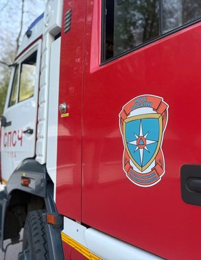 В Пензе сотрудники МЧС спасил 10 человек из горящего здания на пр-те Победы