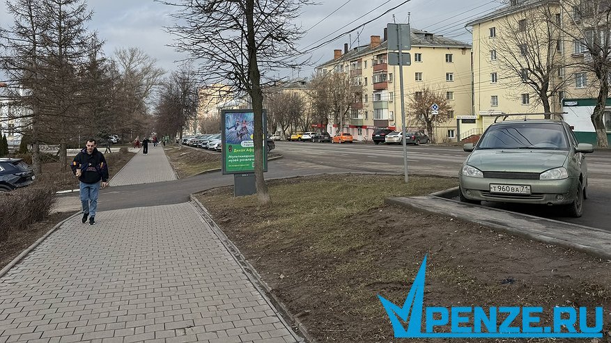 Главная картинка новости: В Башмаково завершилось обновление дорожного покрытия на ул. Комсомольской