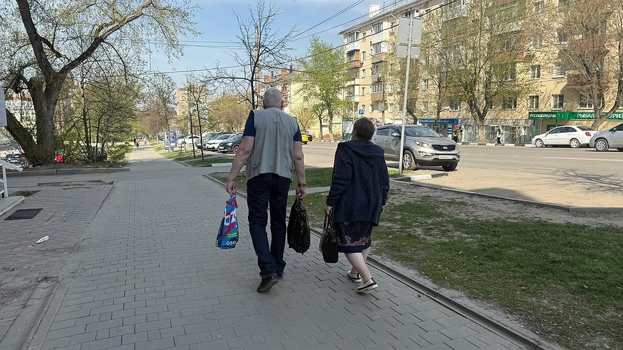 Главная картинка новости: С 1 июня пенсионеров ждёт прибавка к пенсии из-за 1 строчки в трудовой