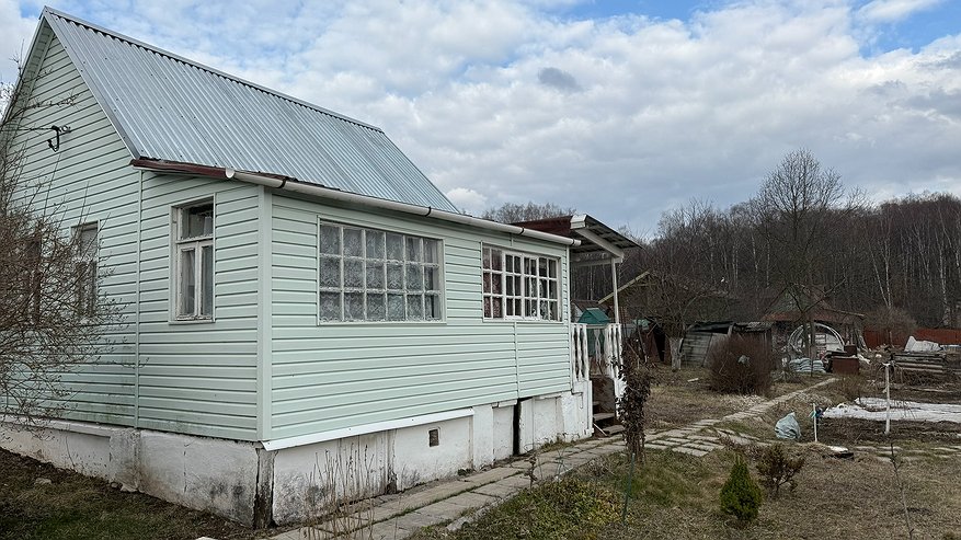 Главная картинка новости: С 25 мая без согласия соседа на своём участке строго запрещено: новые правила для всех у кого есть дача или участок