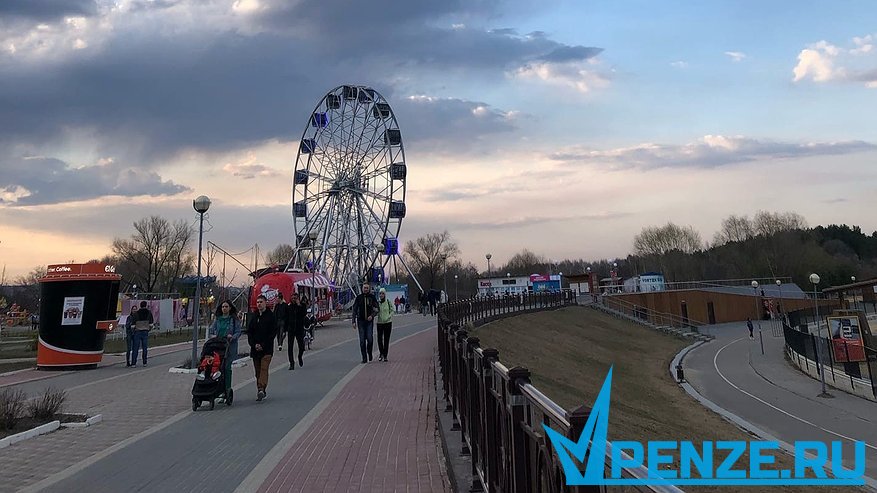 Главная картинка новости: В Спутнике на время проведения гидроавиаслета откроют бесплатных проезд по Понтонному мосту