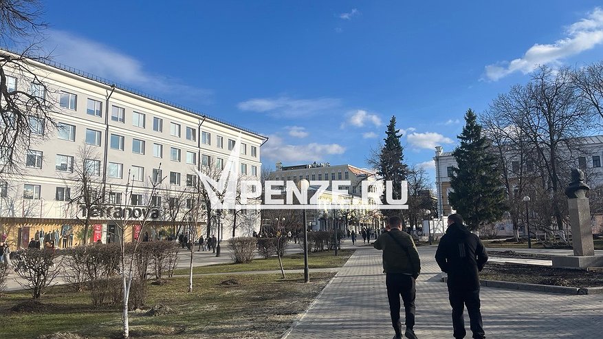 Главная картинка новости: В области около 120 тысяч жителей трудятся во вредных условиях