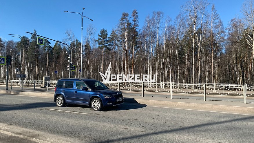 Главная картинка новости: Олег Мельниченко дал полтора месяца на ремонт дороги в микрорайоне Заря