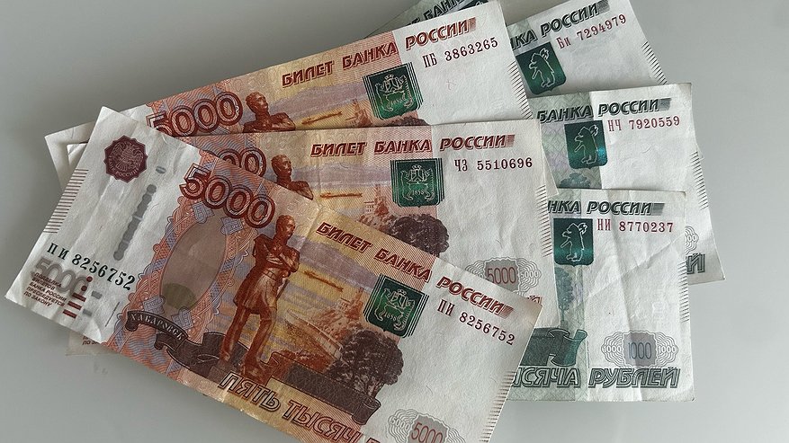 Главная картинка новости: И работающим, и неработающим: всем, кто получает пенсию, начислят разовую выплату в середине июня