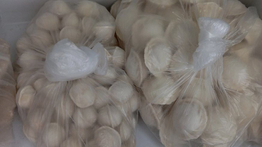 Главная картинка новости: Пельмени будут вкуснее всех блюд на свете: вот что нужно добавить в кастрюлю как только закипят — не лук и не соль
