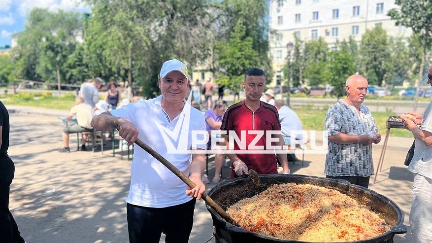 Главная картинка новости: Хоровод дружбы, фестиваль живой музыки, Саммит плова: стала известно, чем порадуют пензенцев местные власти на День города 2025