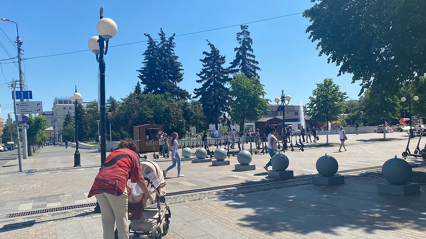Главная картинка новости: Спасения не будет даже в тени: синоптики назвали даты начала беспросветной жары в России