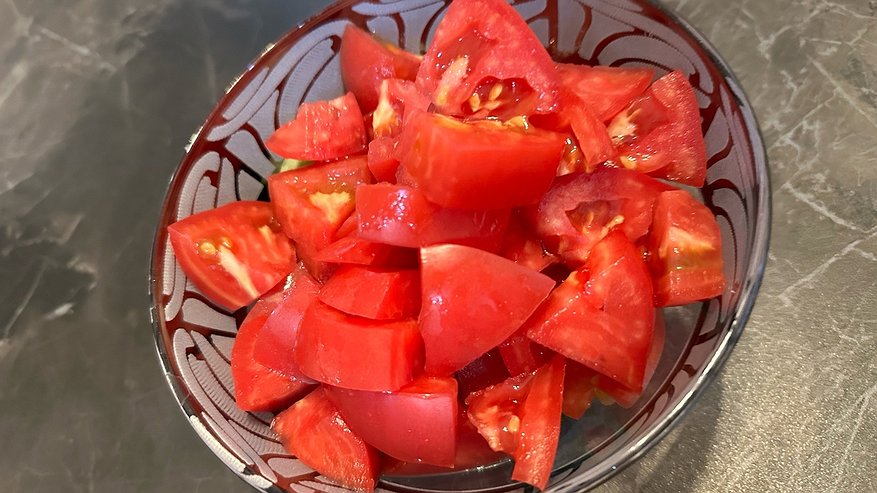 Главная картинка новости: За 5 минут до гостей готовлю закурску к мясу: салат «Ачичук» — вкуснятина, и на праздник и в будни