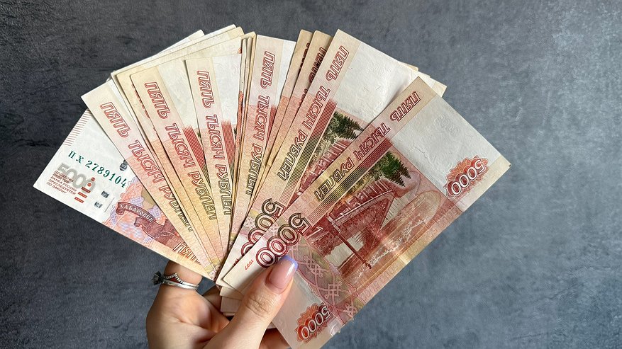 Главная картинка новости: У ЦБ нет выхода, готовьтесь: россиян, имеющих вклады в рублях, предупредили
