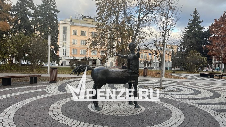 Главная картинка новости: Что ждет пензенцев на День молодежи в 2025 году: фестиваль кавер-групп, полевая кухня и выставка стрелкового оружия
