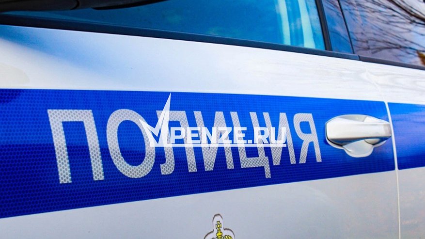 Главная картинка новости: Нижнеломовец незаконно рассылал пикантные фото в Сети