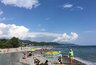 Миниатюра новости: Море в  2 раза дешевле Египта и теплее, чем в Турции: турфирмы предлагают россиянам дешевый курорт — и Сочи в пролёте