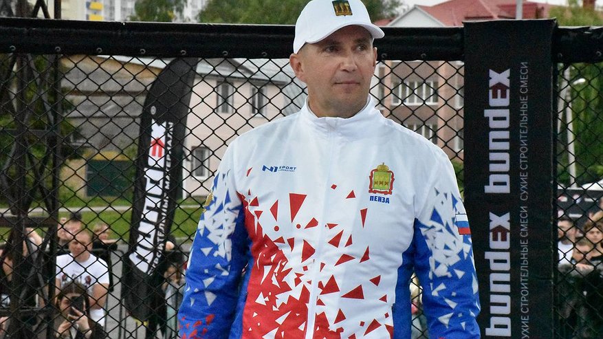 Главная картинка новости: В Пензе рассказали об итогах выпускных вечеров и Дня молодежи