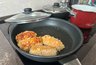 Миниатюра новости: Что никогда не добавляют в мясные котлеты в ресторанах, зато хозяйки без этого котлеты не готовят